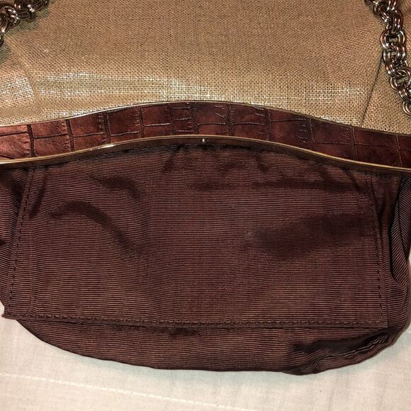 Nine West Shimmer Metallic Burlap Leather Combo Double Link Chain Clutch - Picture 10 of 12